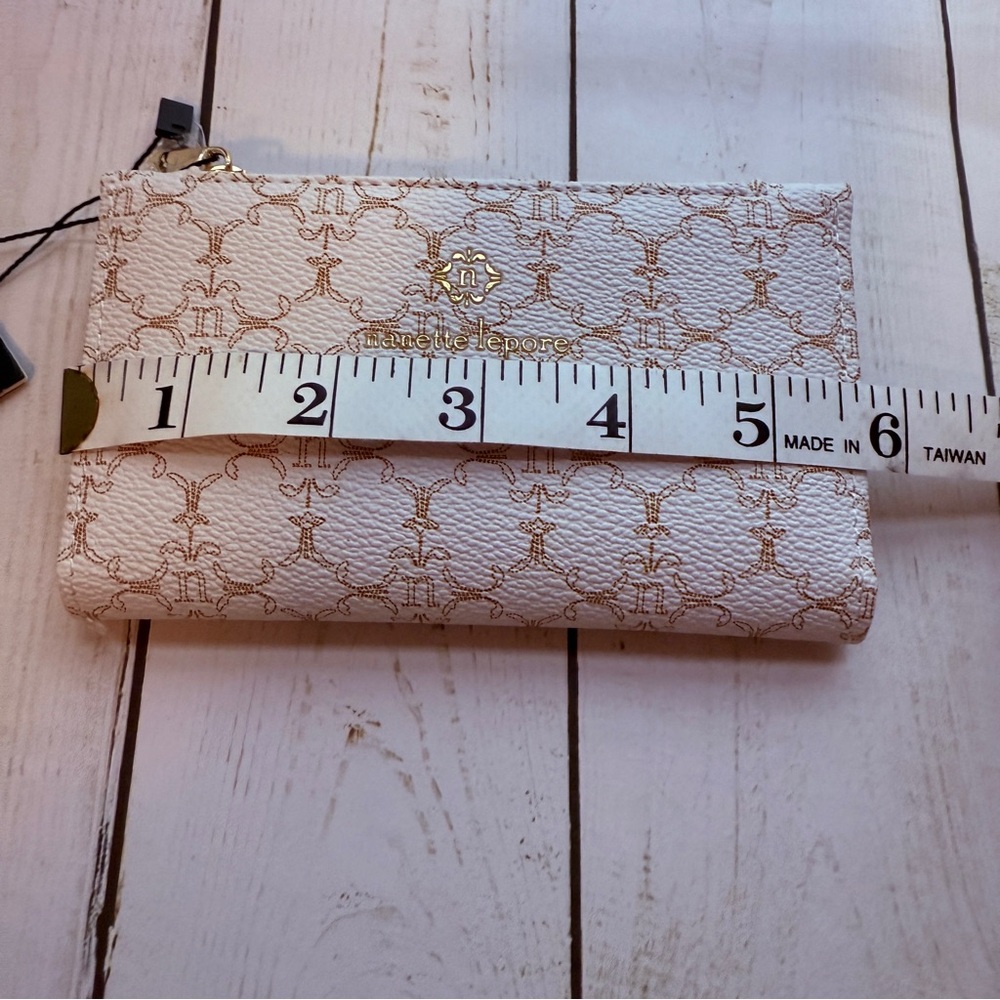 Nanette Lepore | Mya Slim Bifold Wallet, Cream and Gold - Picture 7 of 8